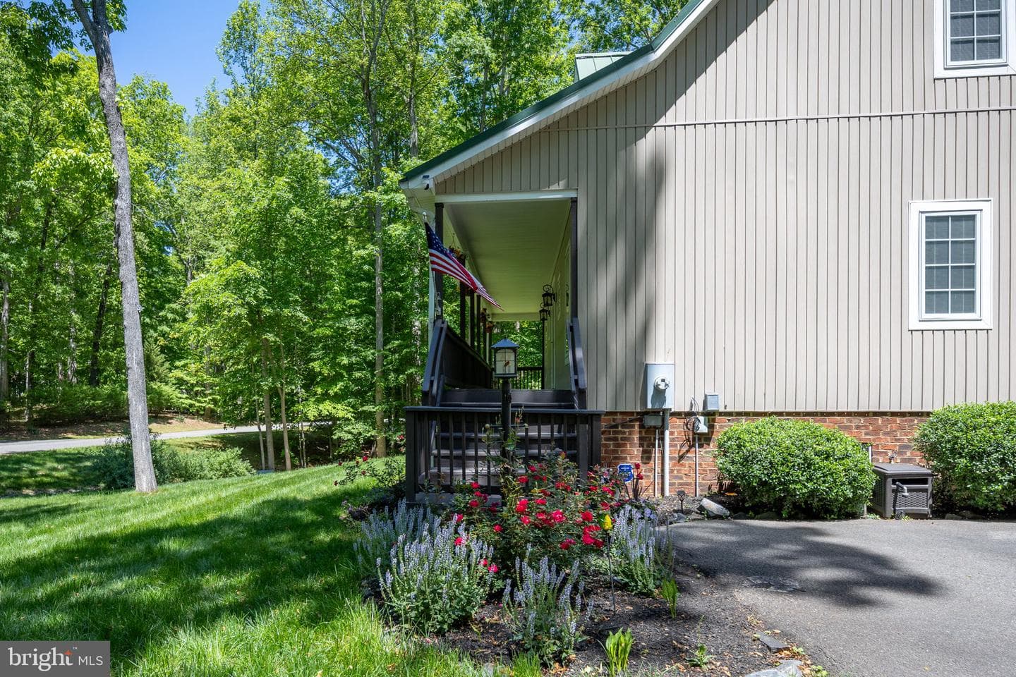 197 Oakleigh Lane photo 8
