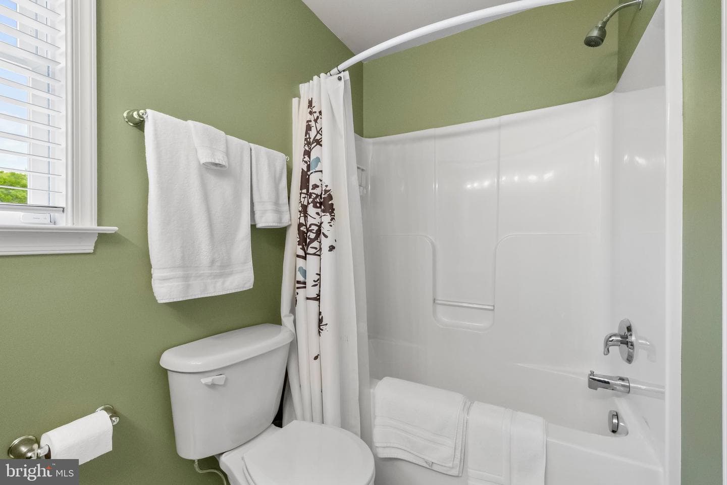 431 Wilson Street photo 27