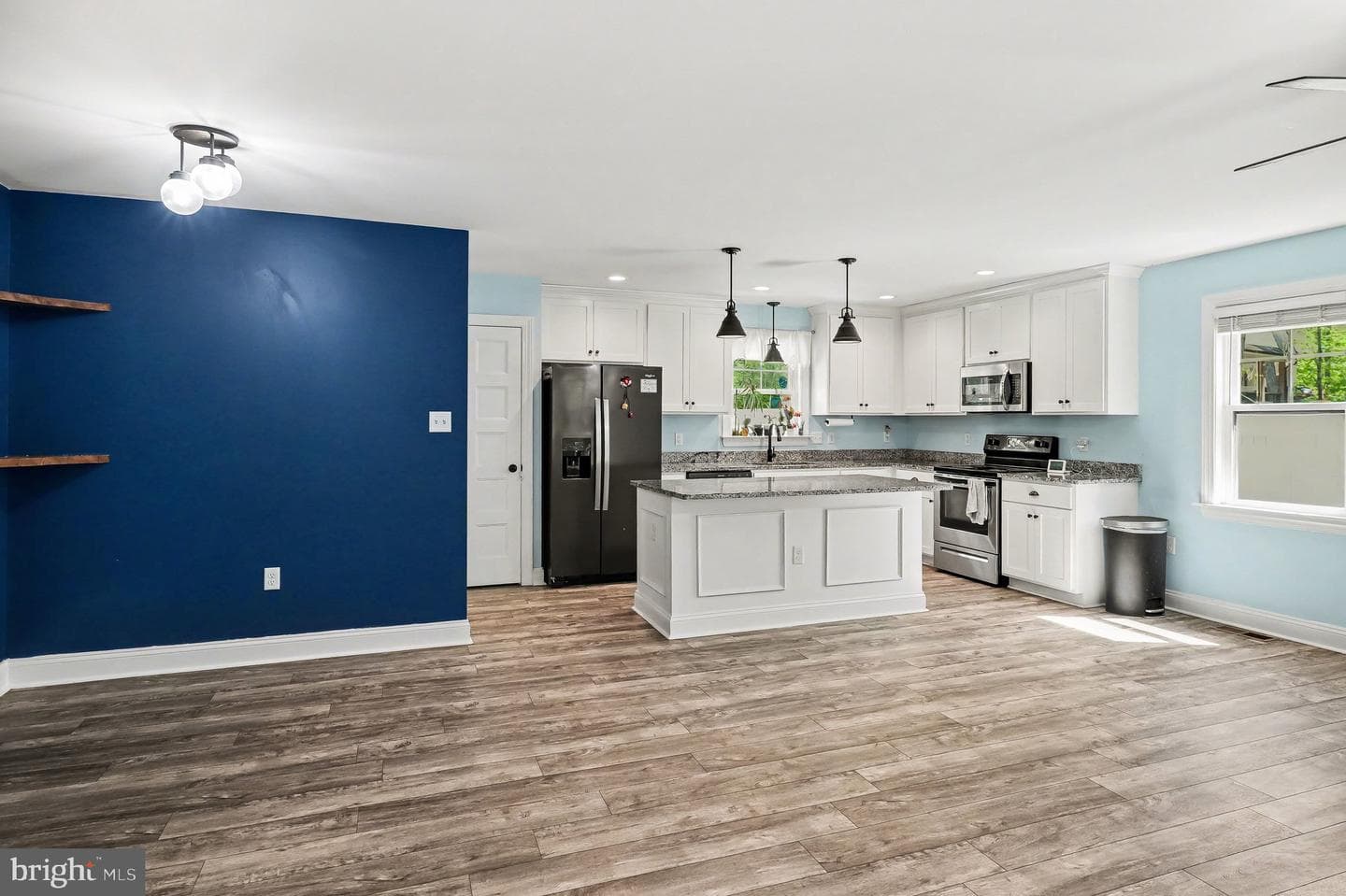 1322 Kennon Road photo 4
