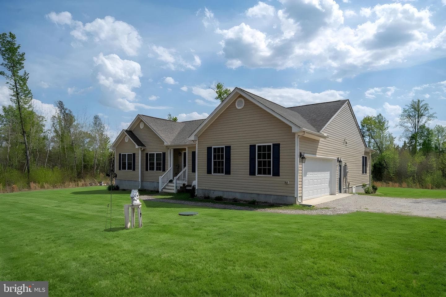 564 Equestrian Landing Trl, Bumpass