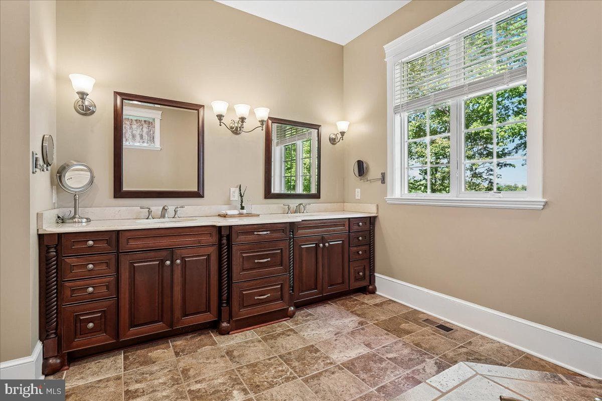 128 Olive Branch Court photo 30