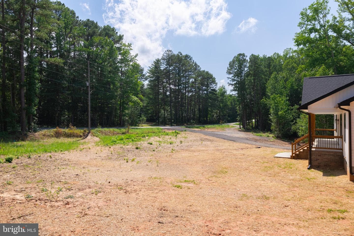 16061 Jefferson Highway photo 37
