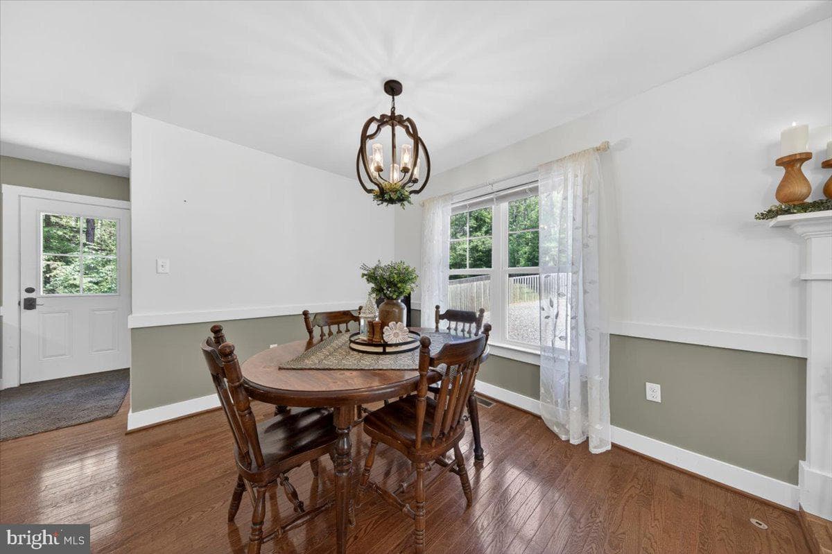 844 Manchester Road photo 17