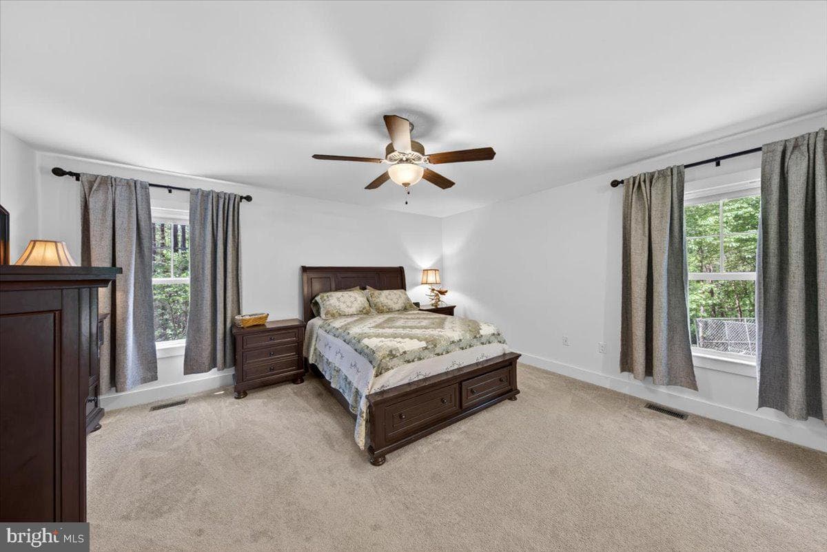 844 Manchester Road photo 29