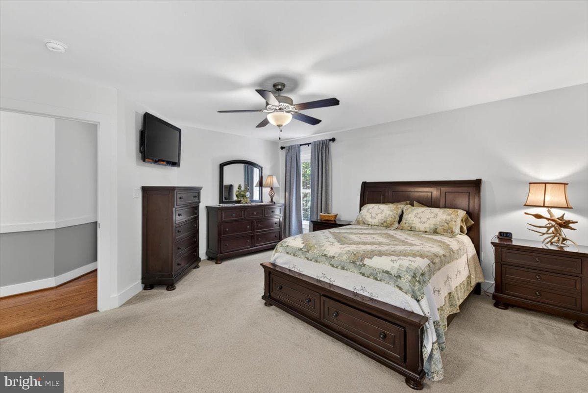 844 Manchester Road photo 30