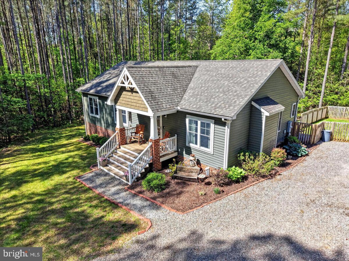 844 Manchester Road photo 47