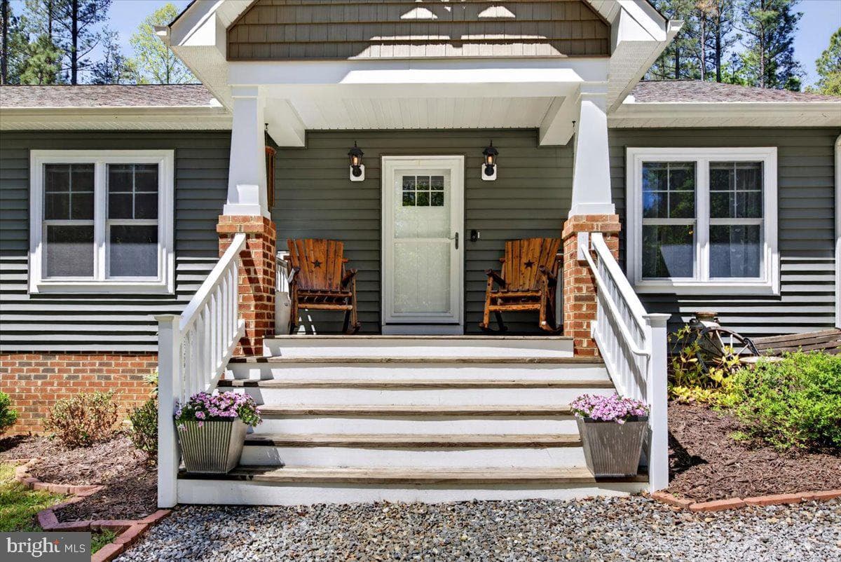 844 Manchester Road photo 48