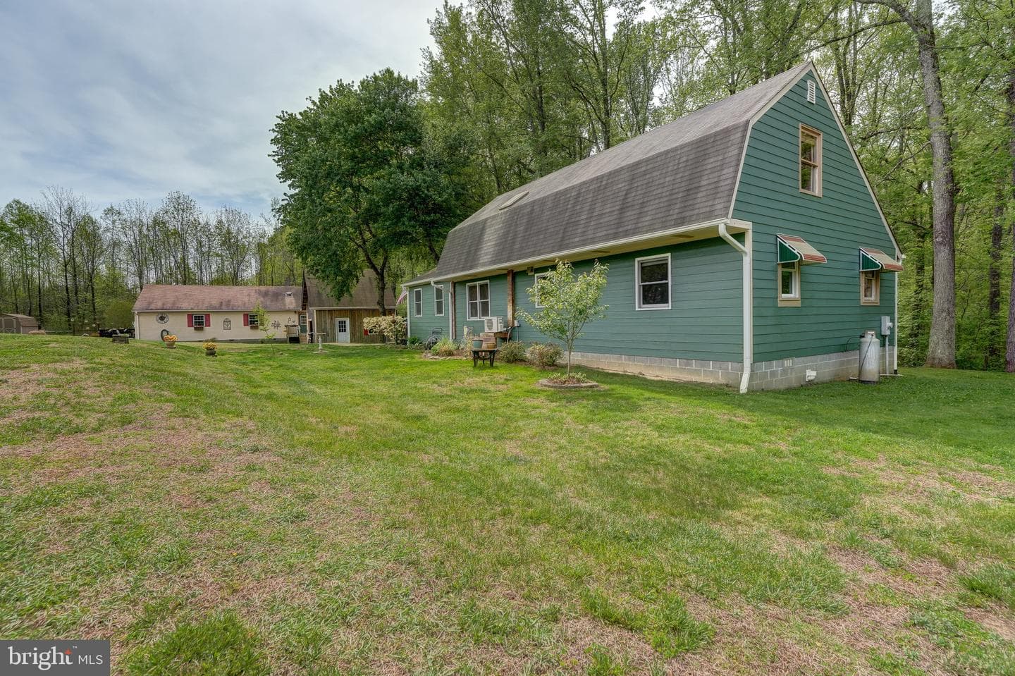 516 Apple Grove Road photo 89