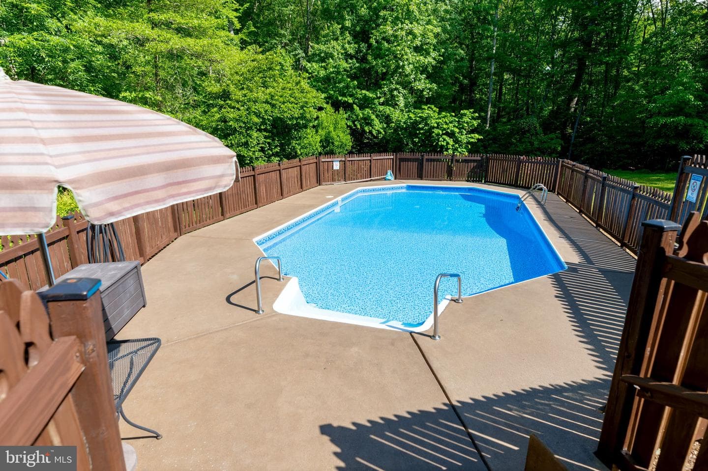 248 Oakwood Drive photo 36