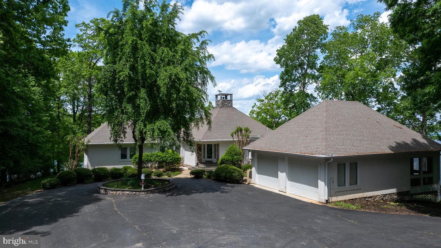40 Grandview Drive photo 104
