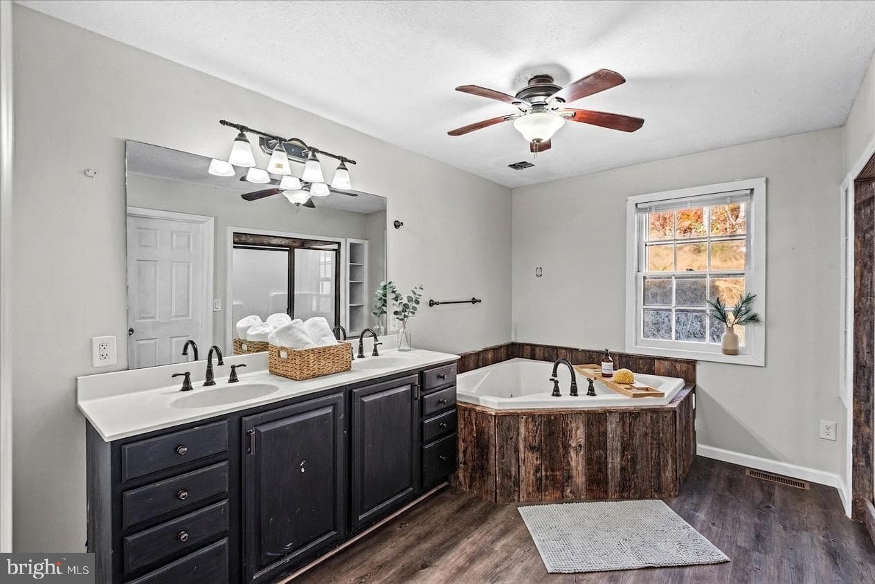 200 Weise Drive photo 12