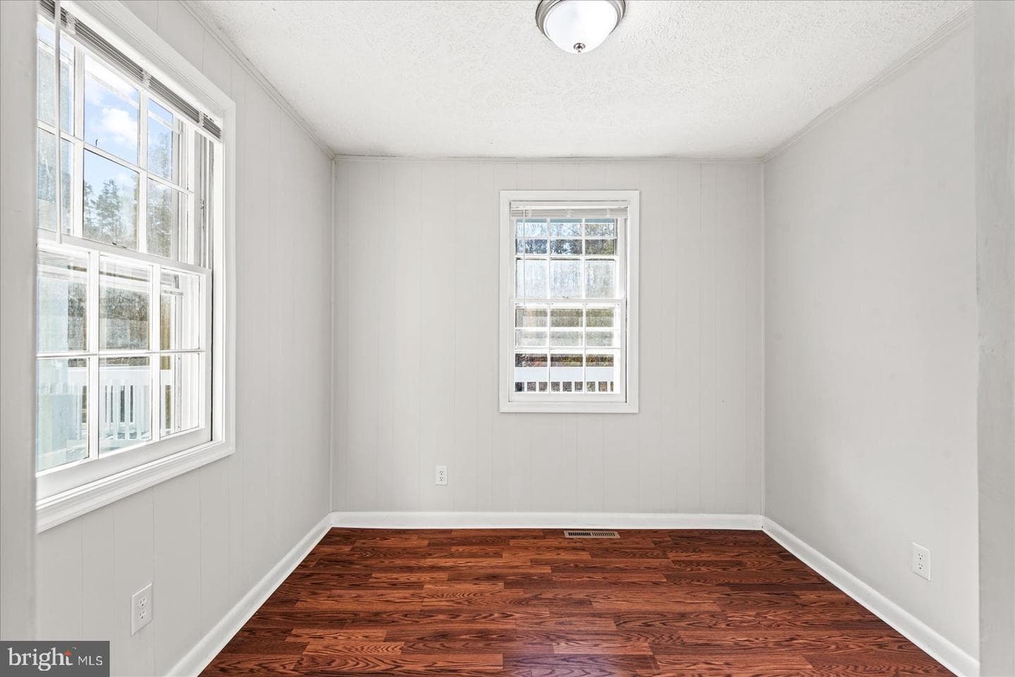 200 Weise Drive photo 7