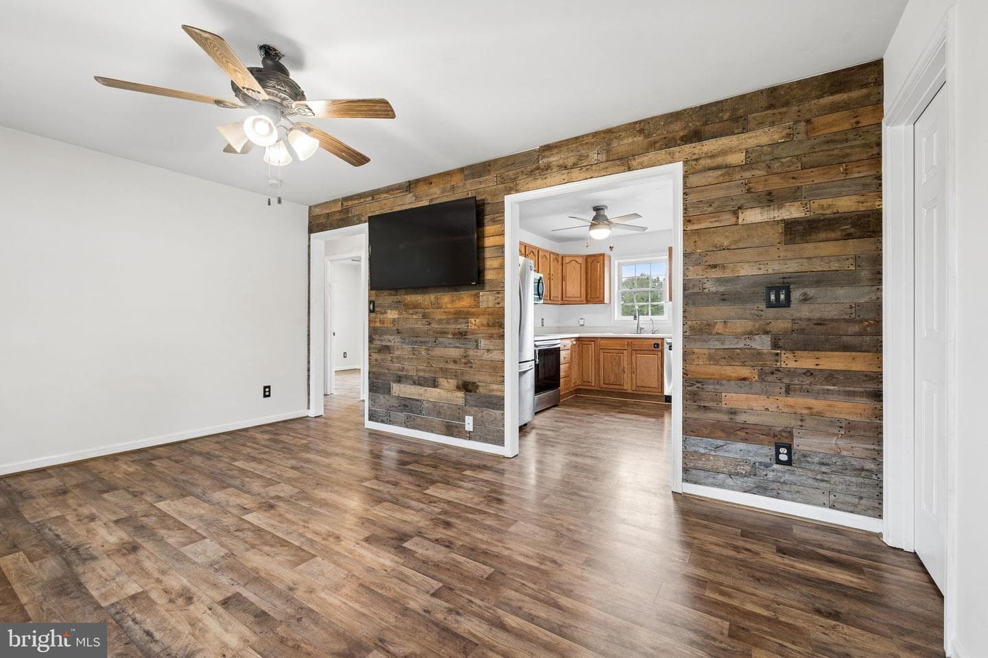 855 Johnson Road photo 17