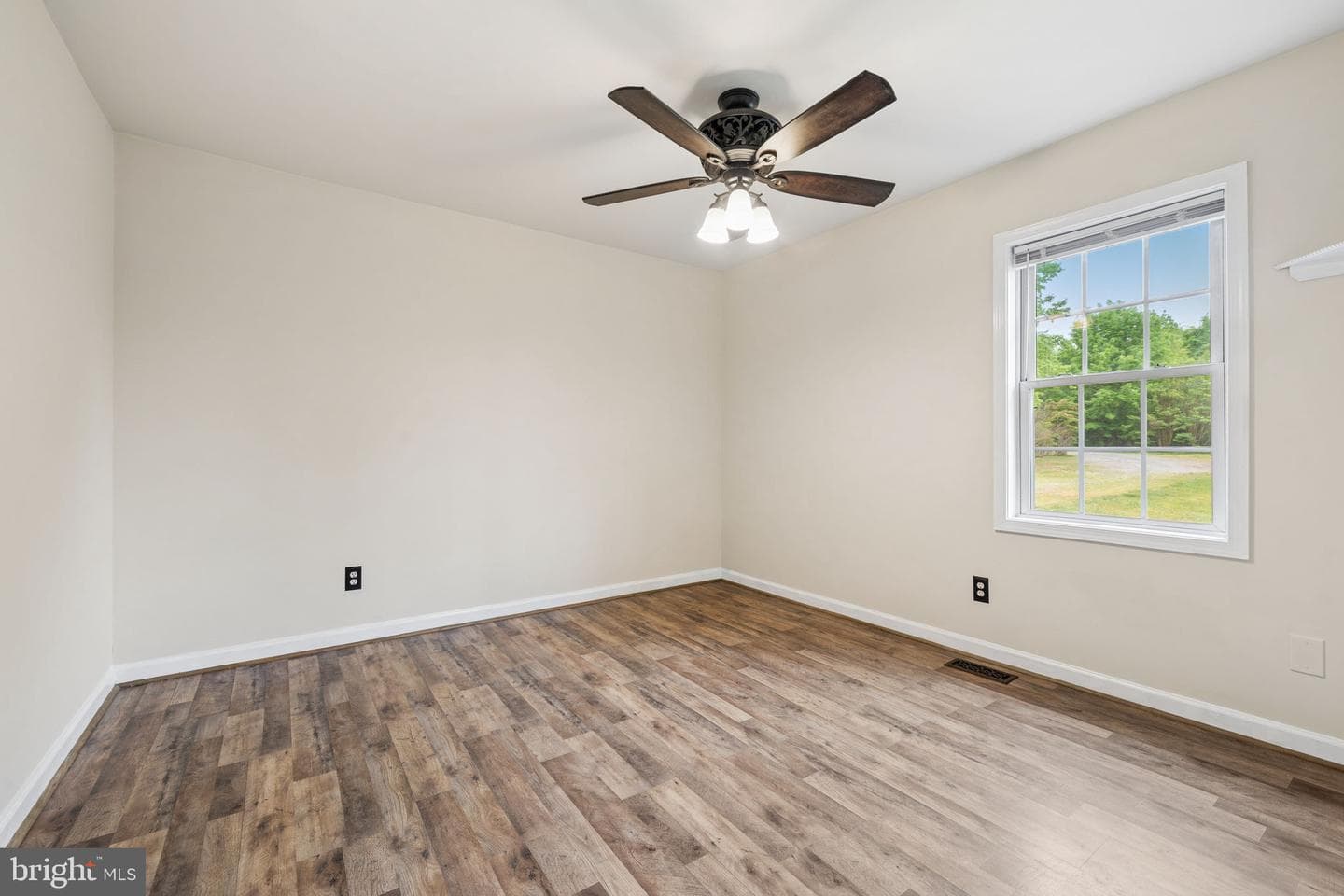 855 Johnson Road photo 22