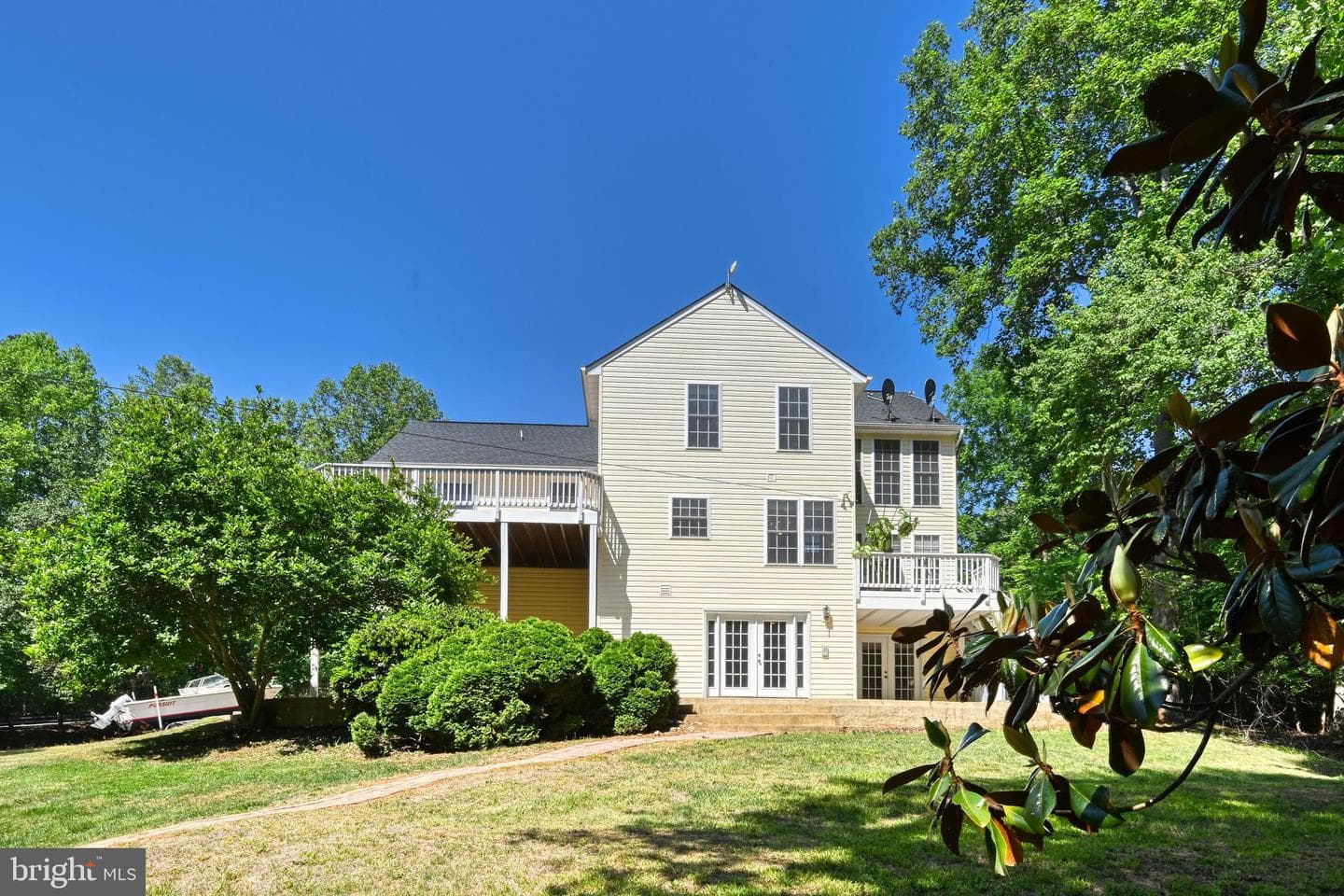 121 Brounaugh Lane photo 6