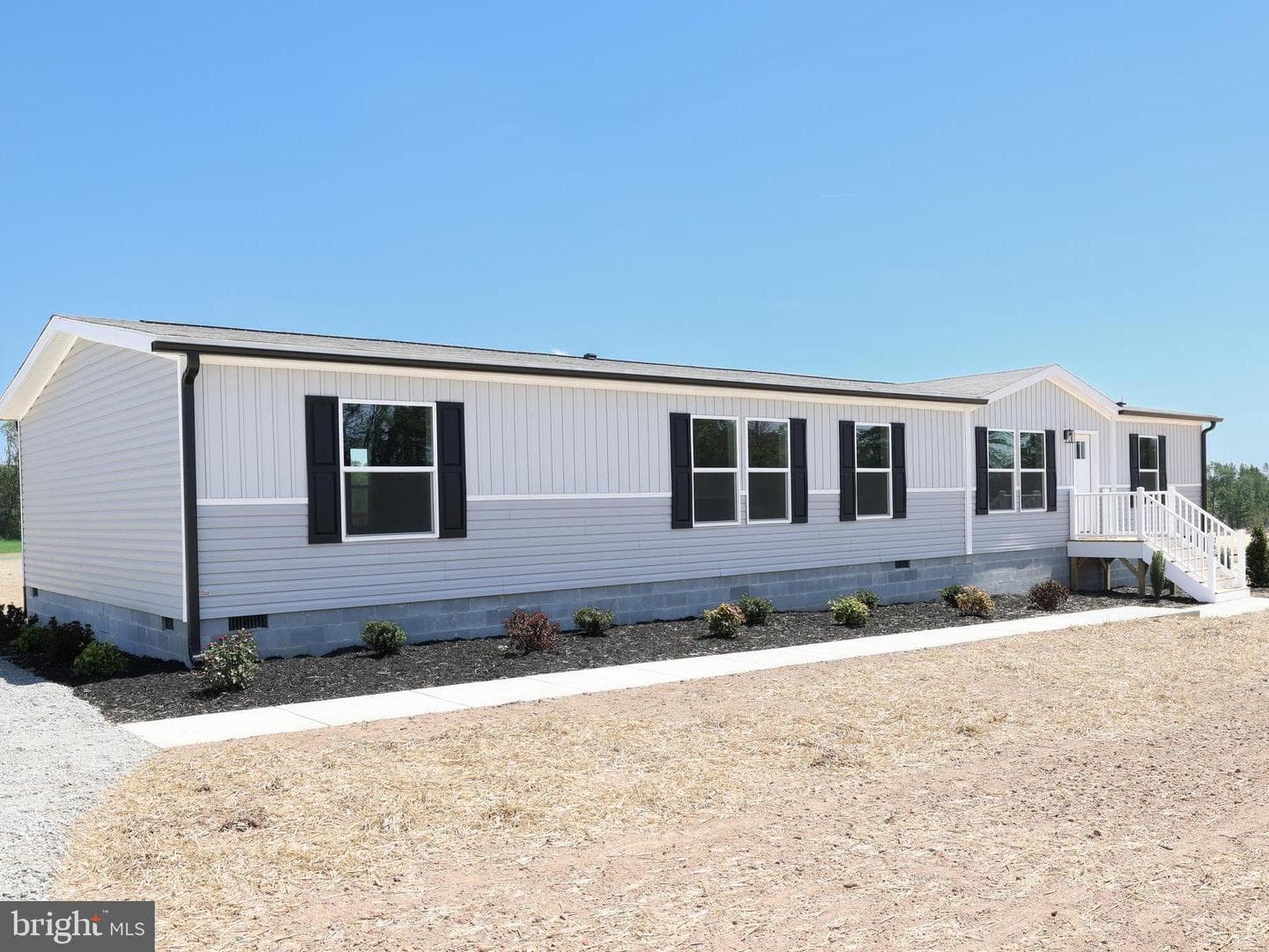 265 Moorefield, Mineral