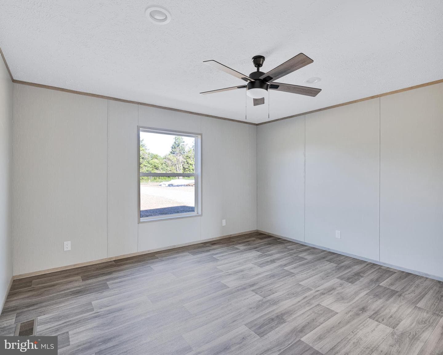 265 Moorefield photo 23