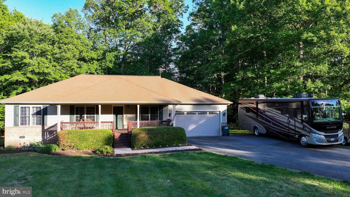 418 Windwood Coves Boulevard, Mineral