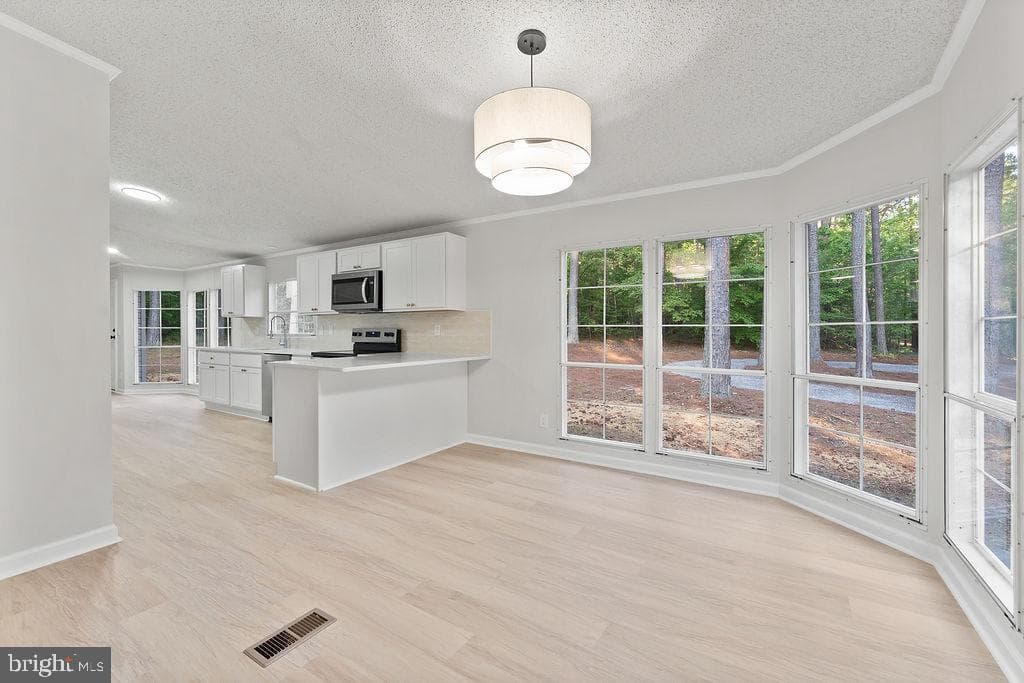 1109 Eastham Road photo 3