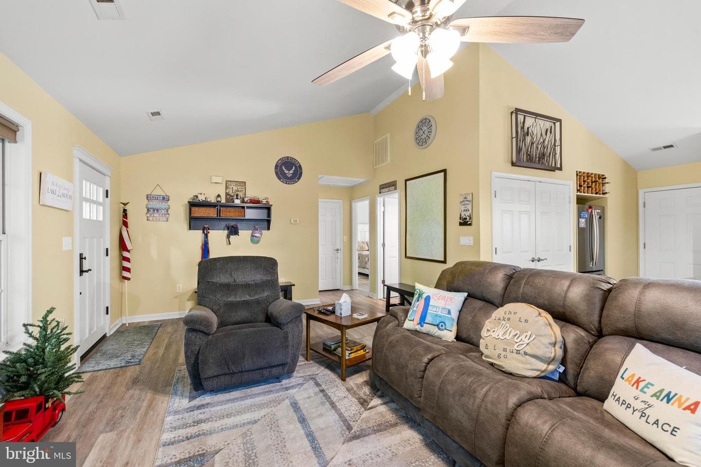 239 Oakwood Dr photo 20