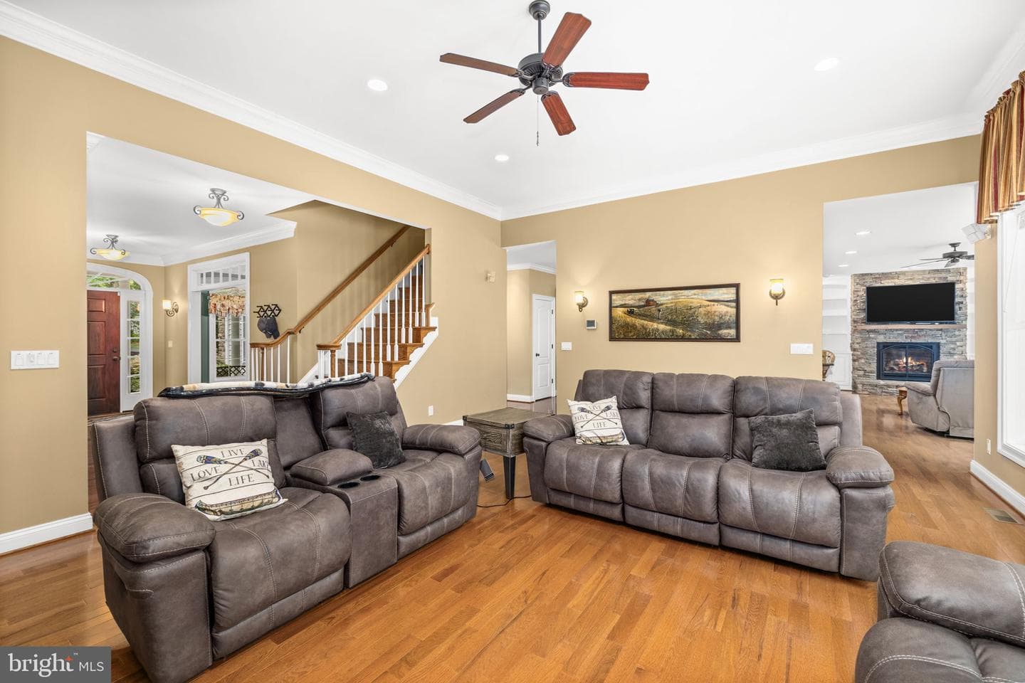126 Village Drive photo 23