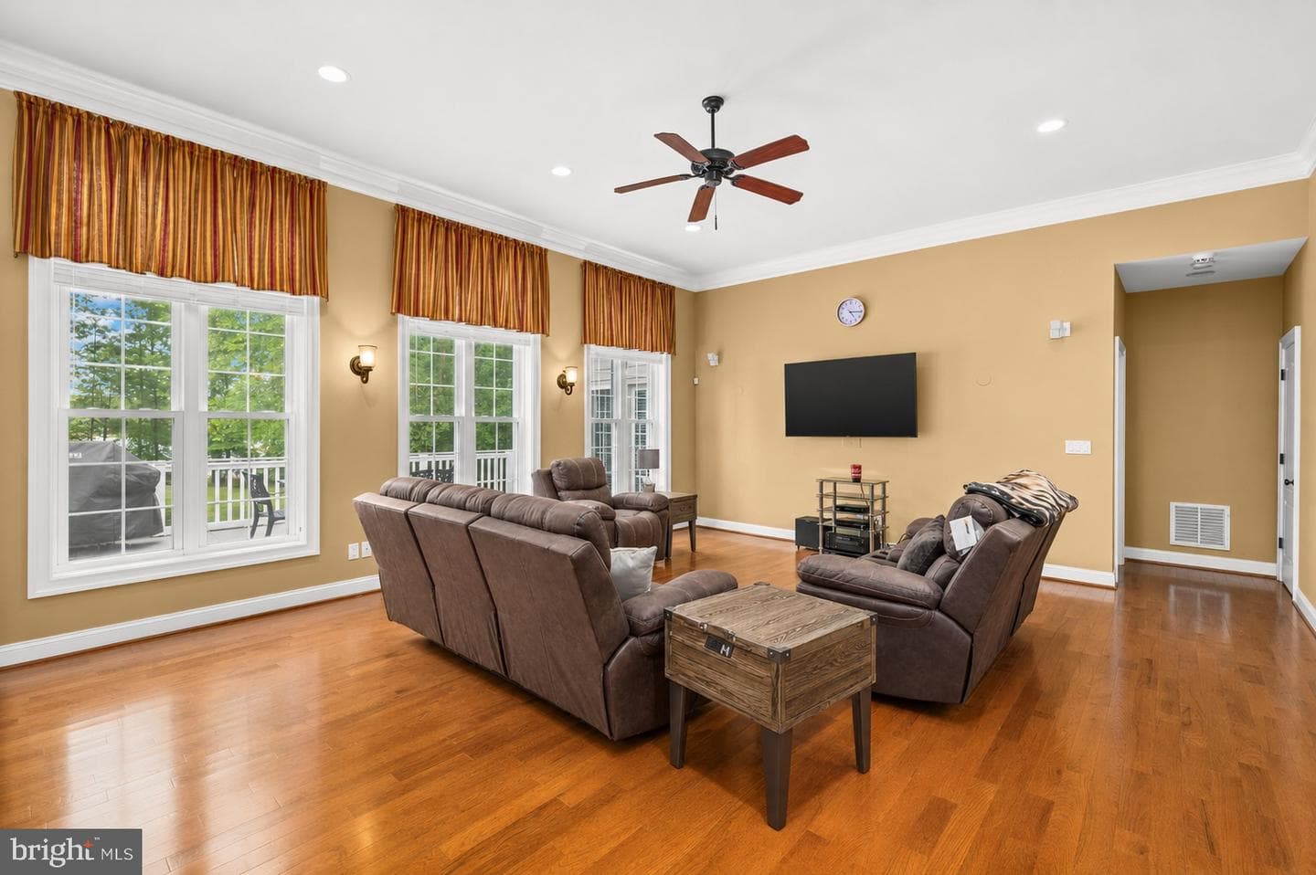 126 Village Drive photo 25