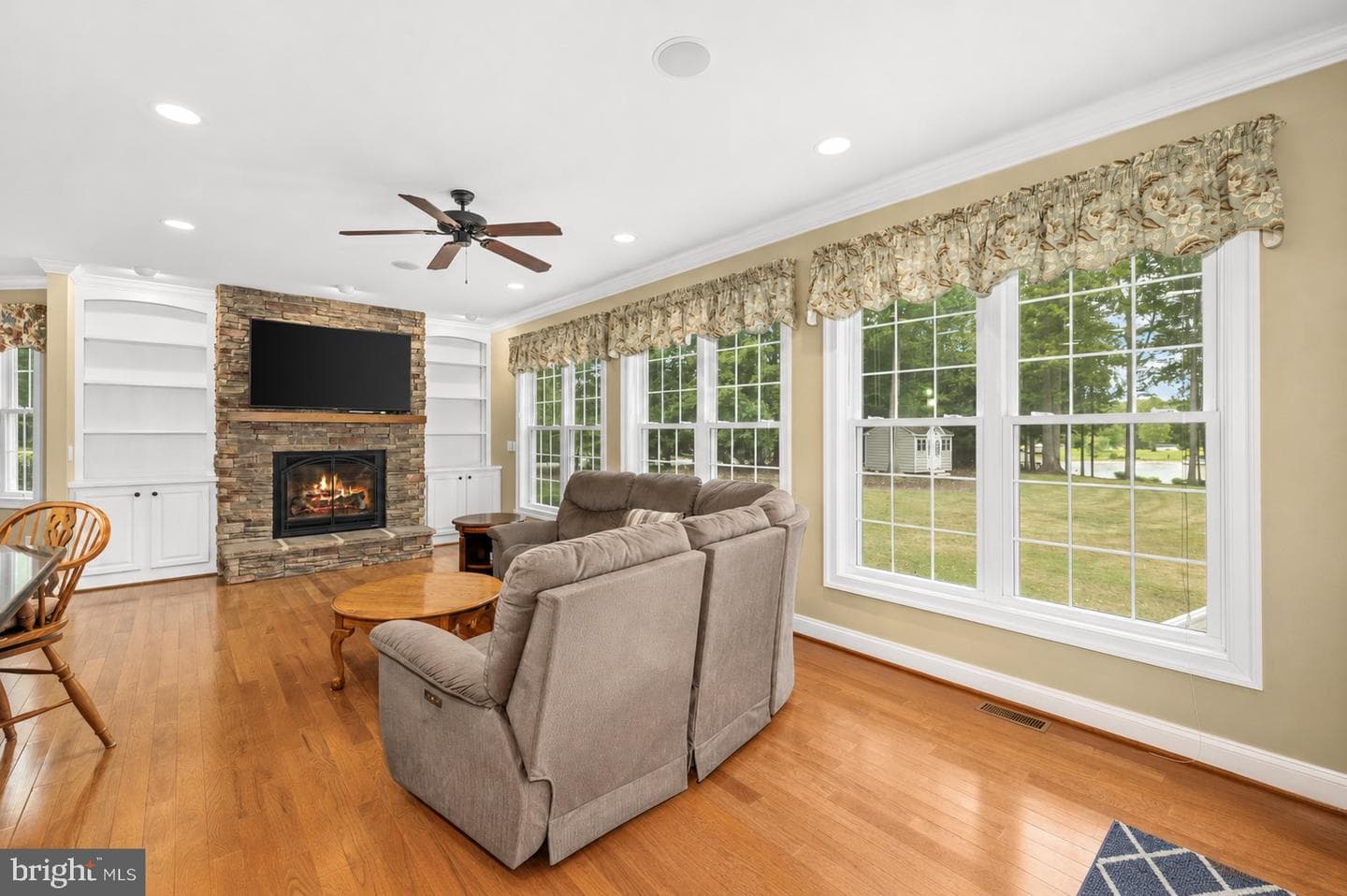 126 Village Drive photo 27