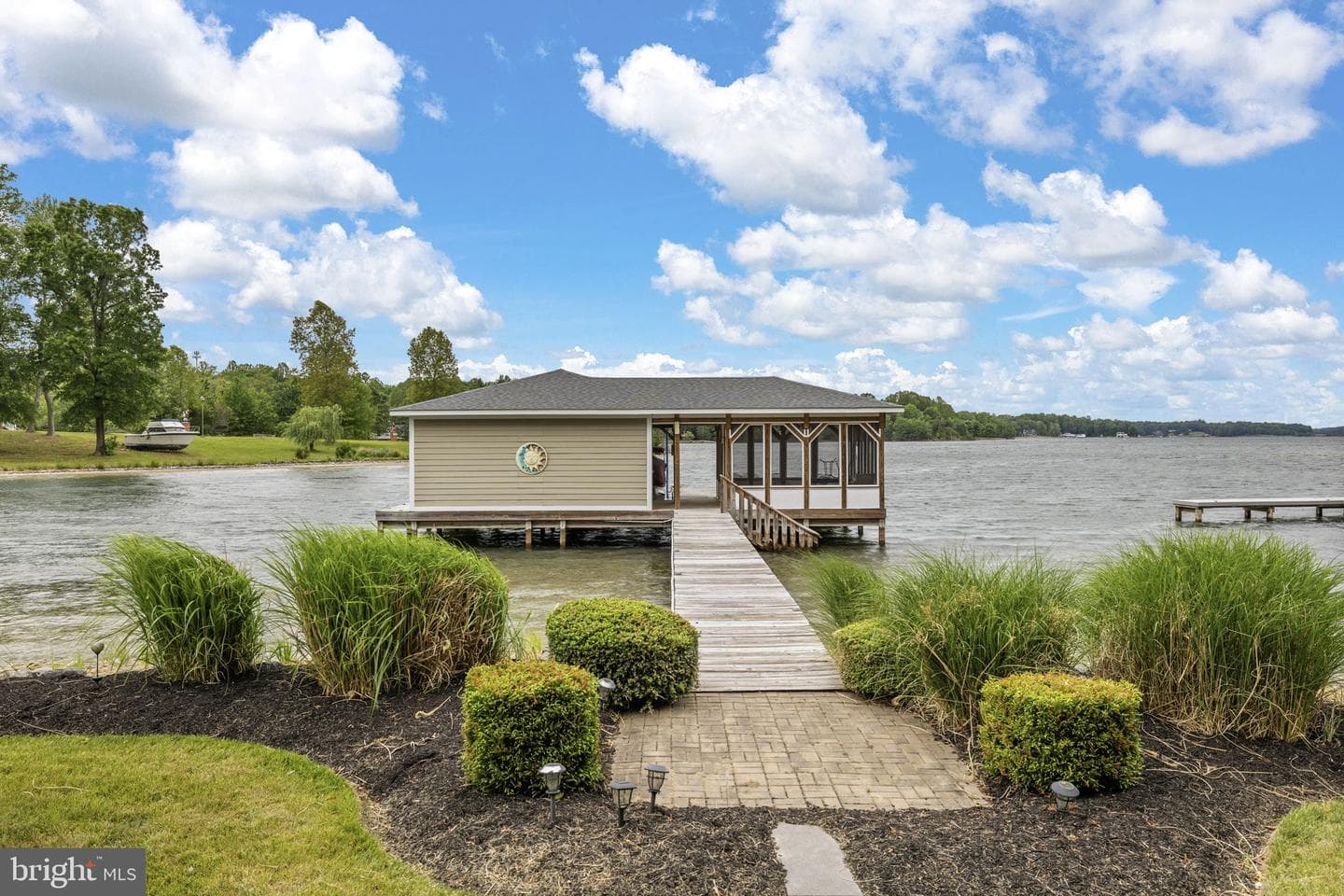 126 Village Drive photo 7