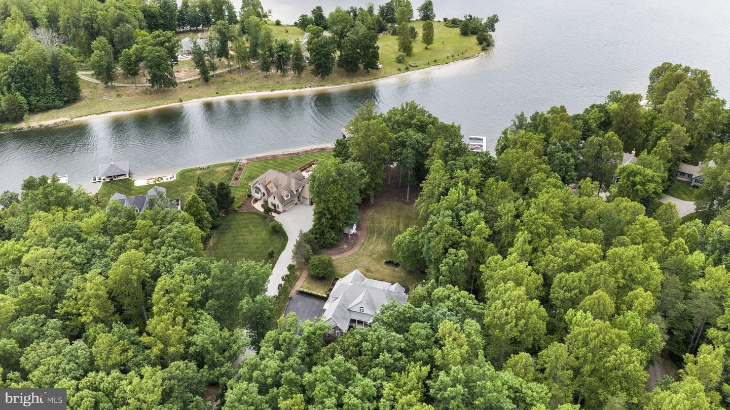126 Village Drive photo 93