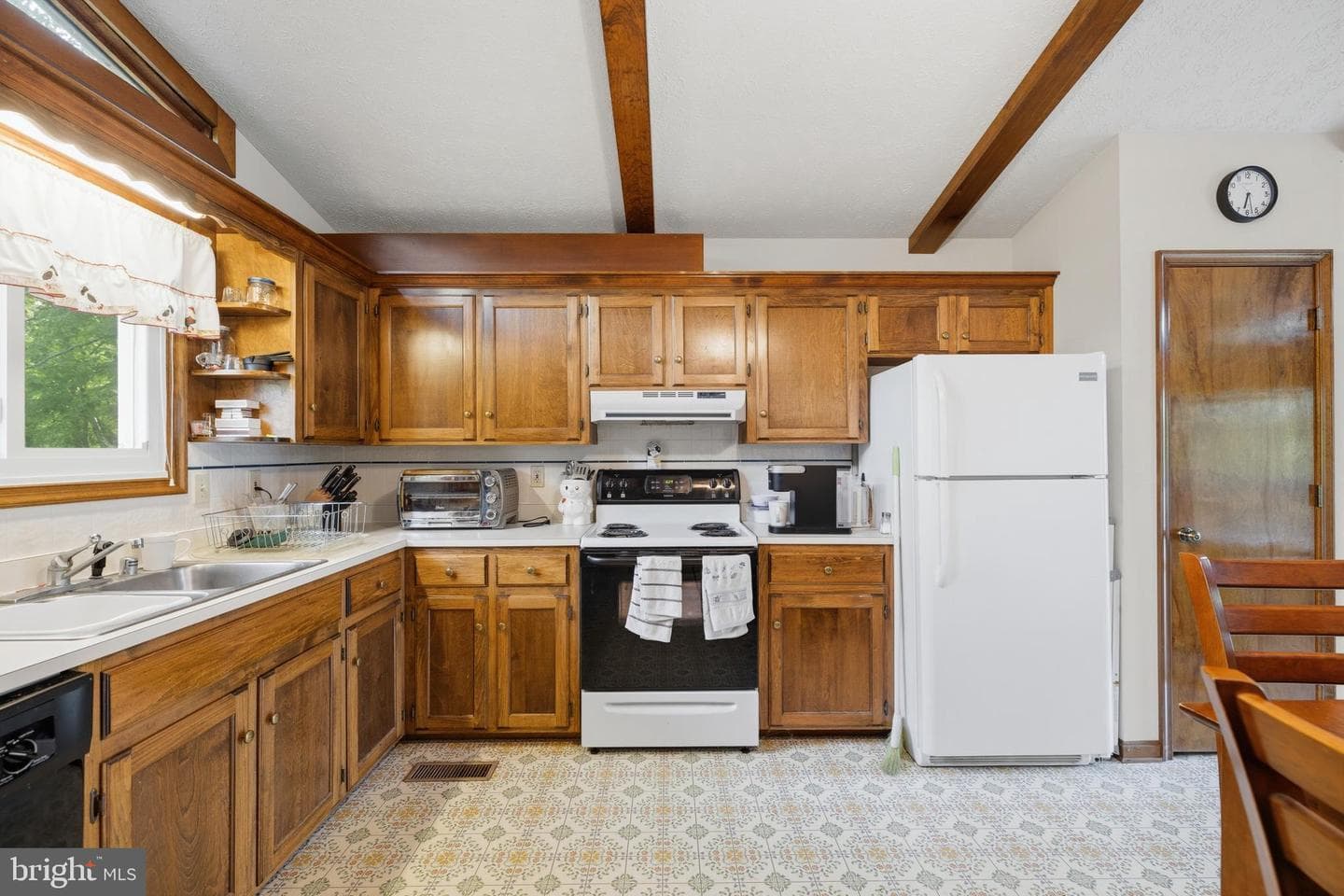 303 Pine Drive photo 17