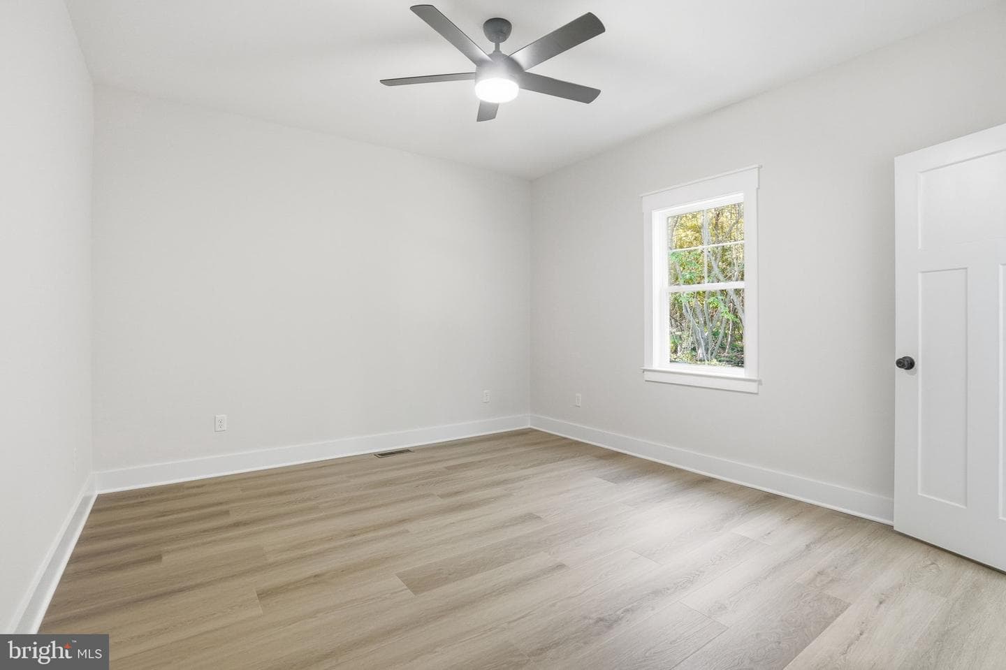 57 Lighthouse Drive photo 32