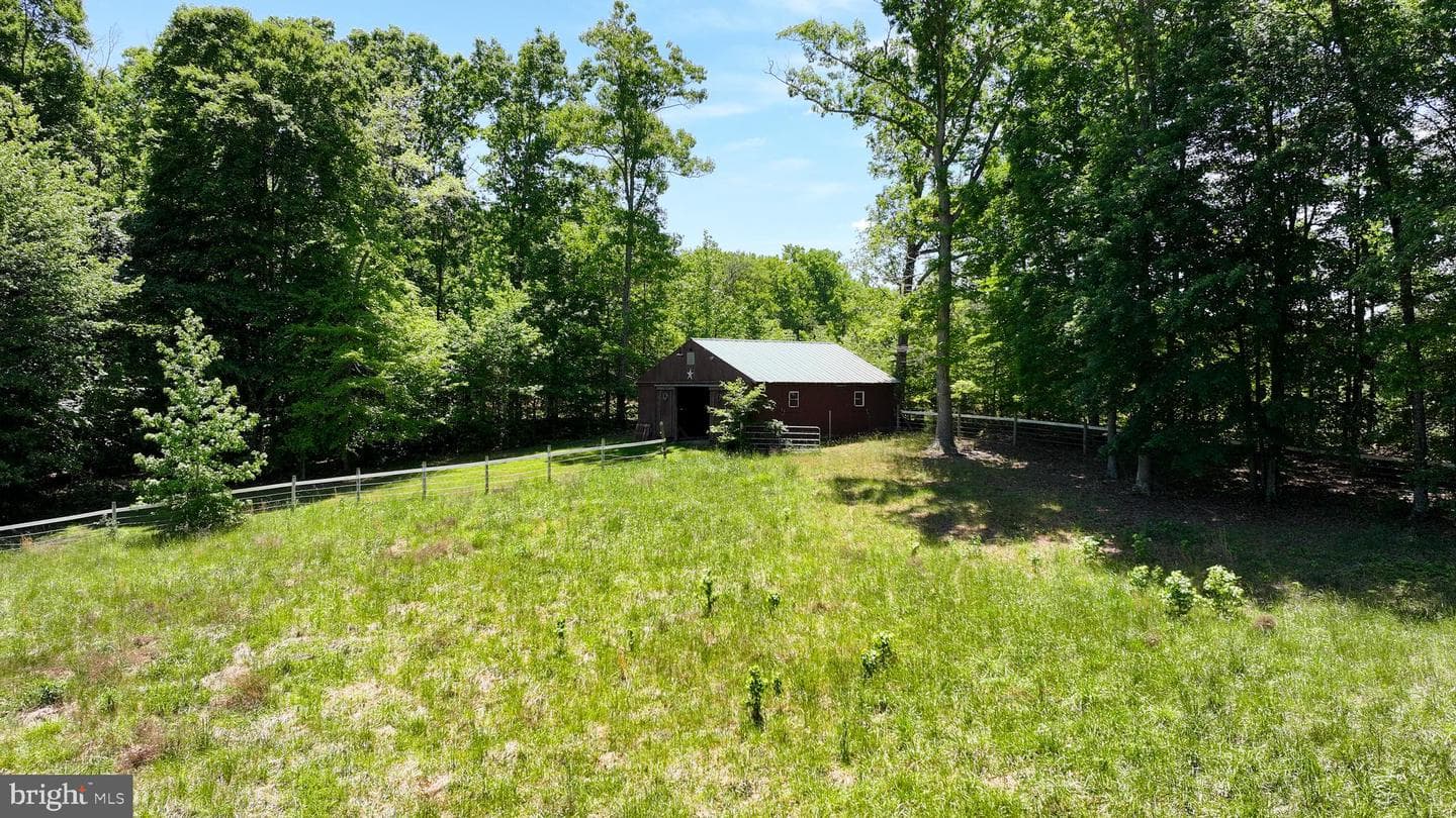 321 Willow Oak Lane photo 16