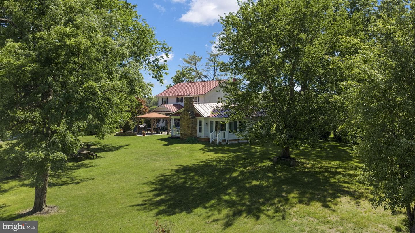 185 Mountain View, Mineral