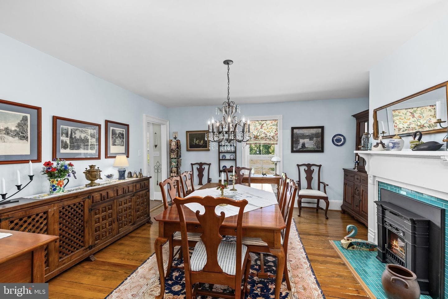 185 Mountain View photo 39