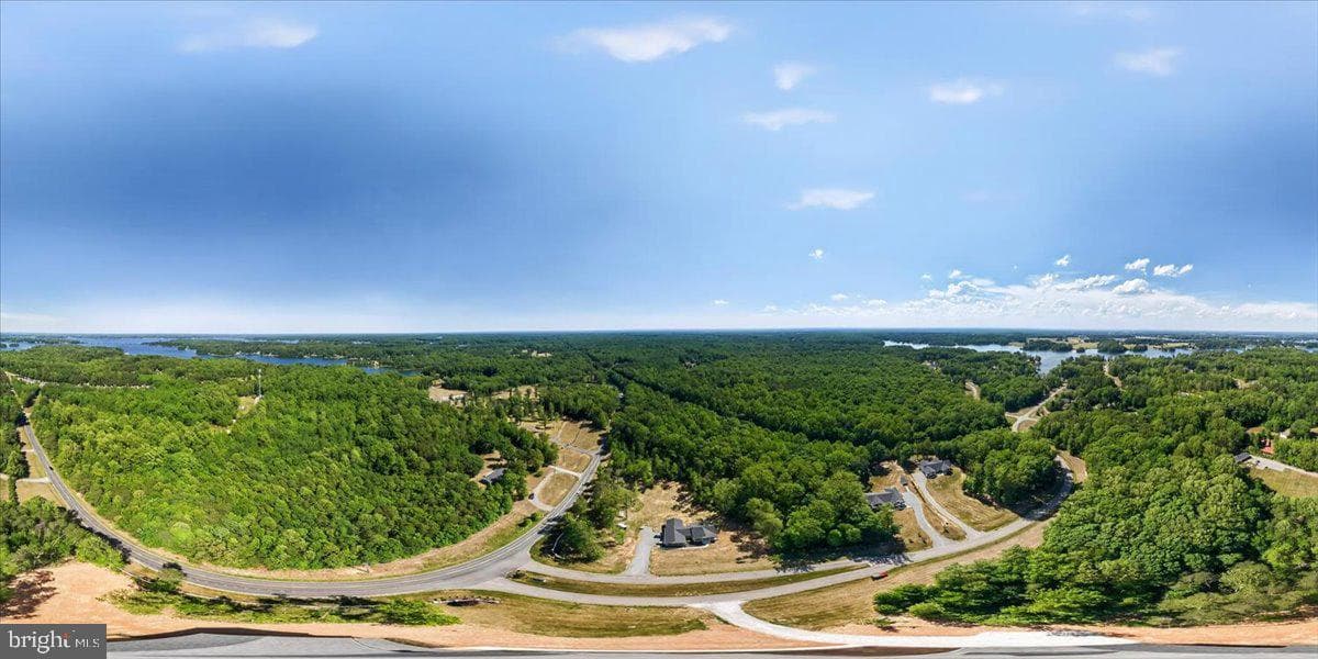 32 Mill Run photo 96