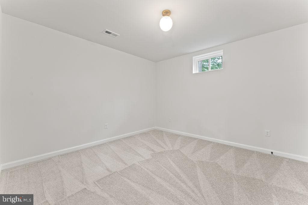 224 Edgewood Drive photo 37