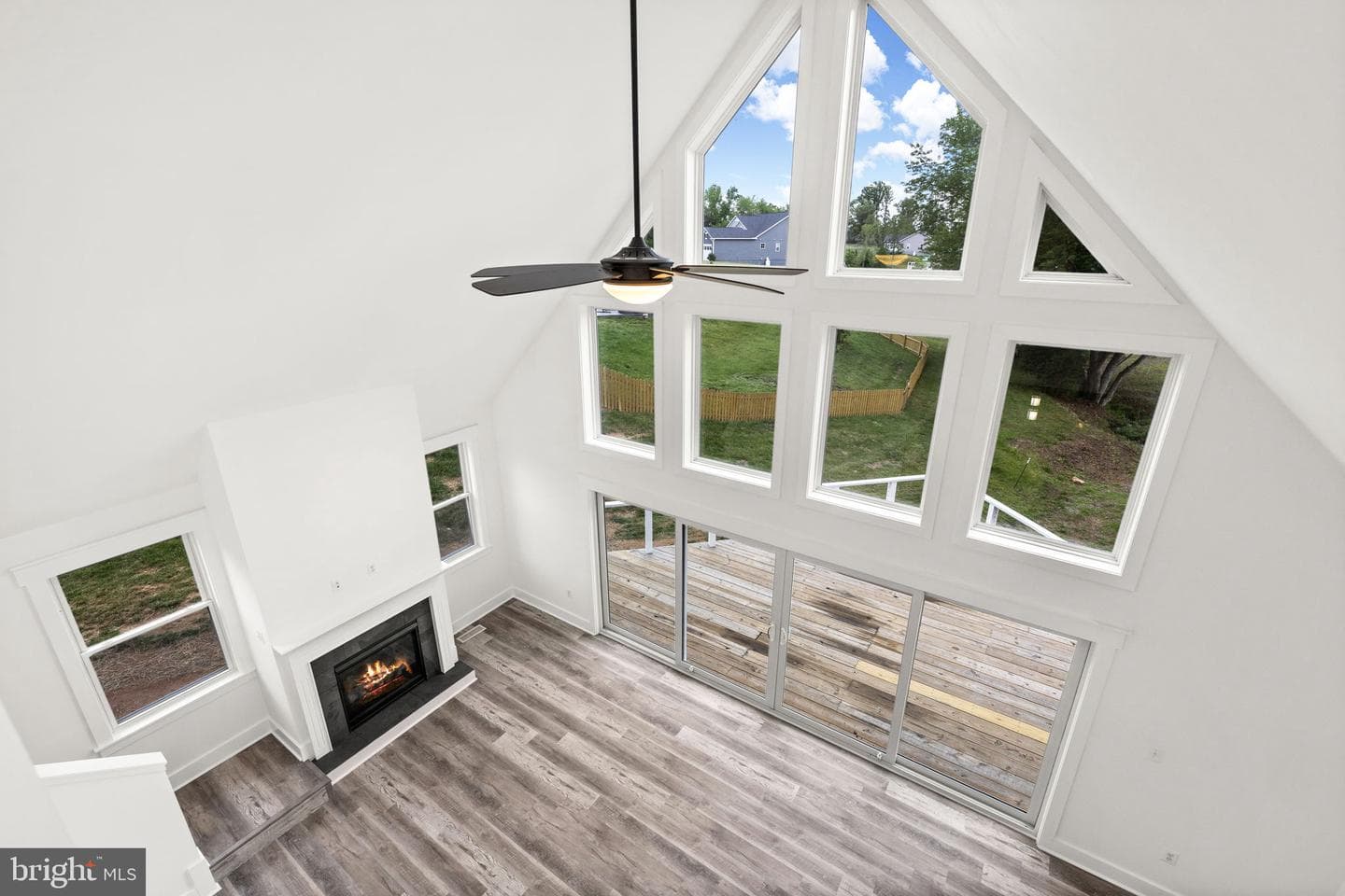 154 Waterview Drive photo 30