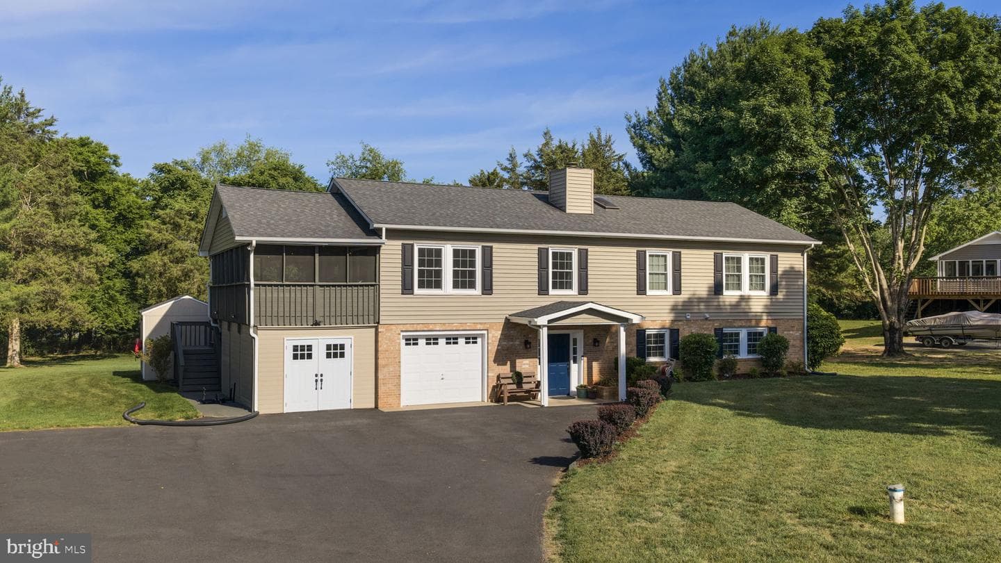 156 Scarlet O'hara Court photo 16