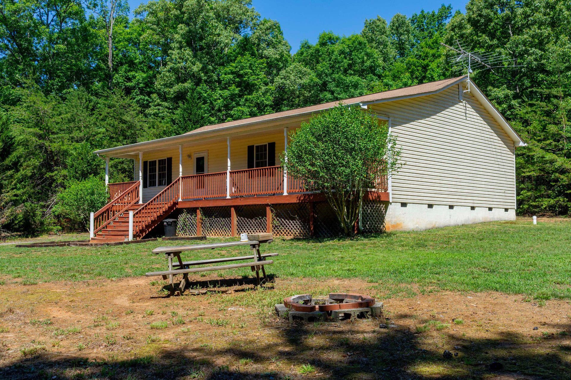 367 Tall Pines Drive photo 4
