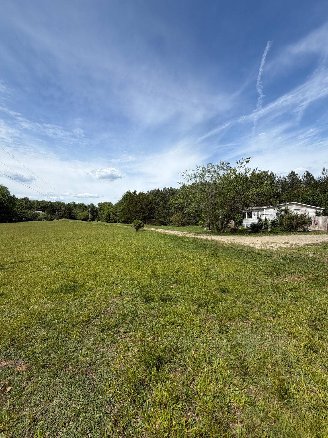 440 Freshwater Road photo 1