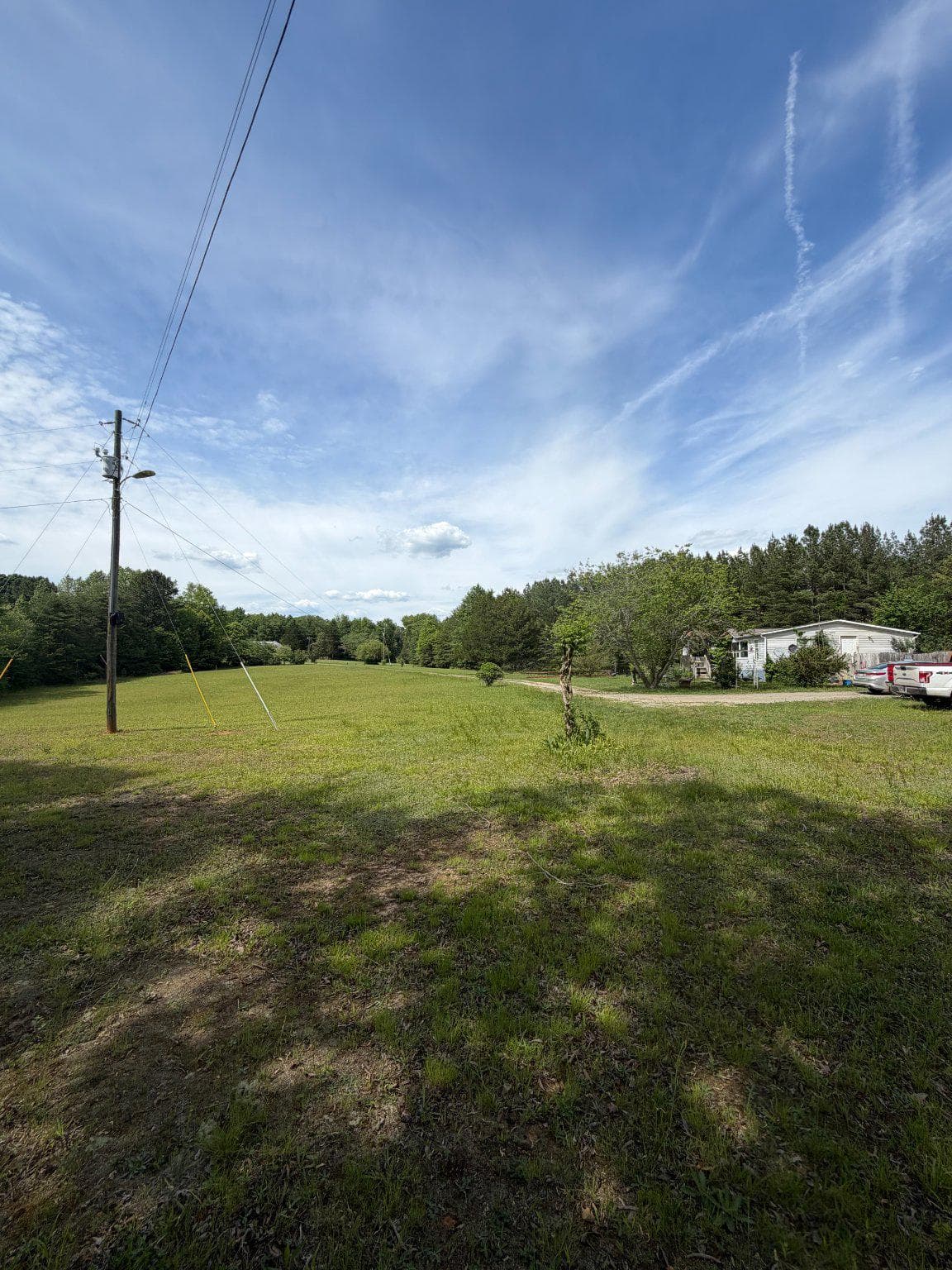 440 Freshwater Road photo 2