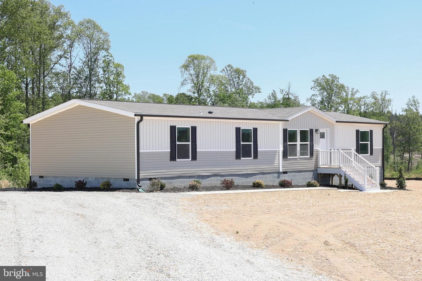 241 Moorefield Road, Mineral