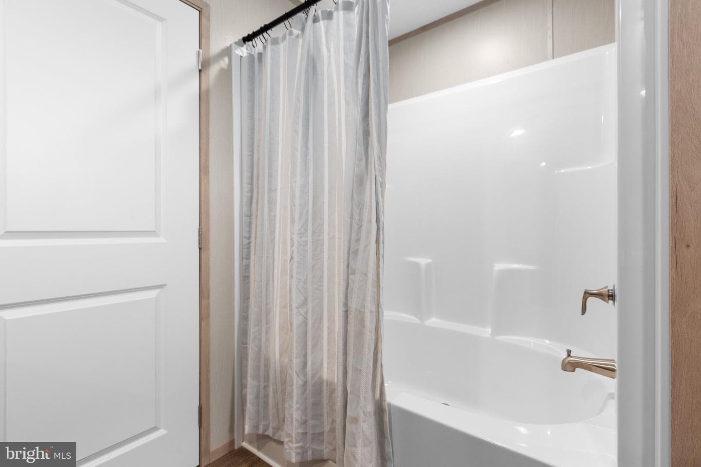 355 Moorefield Road photo 34