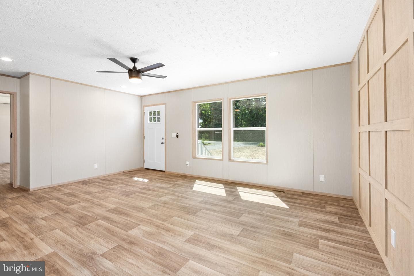 355 Moorefield Road photo 9