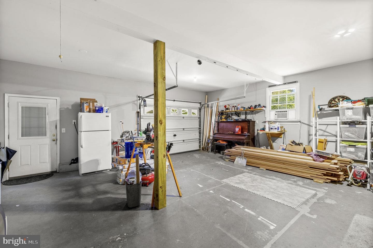 108 Melton Manor Dr photo 28