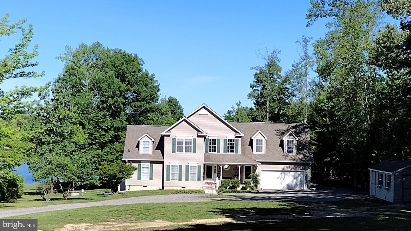 305 Catamaran Court, Bumpass