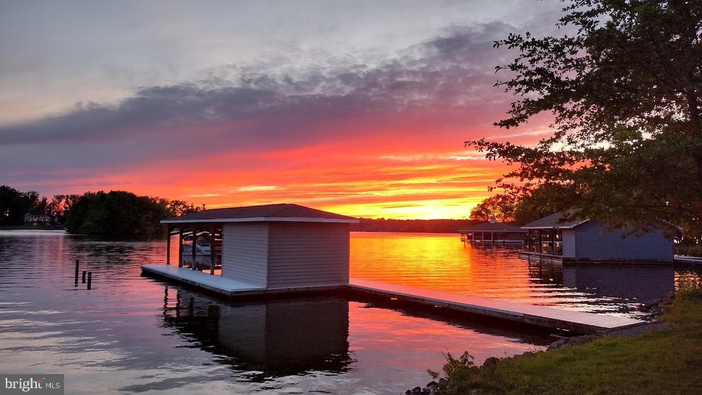 305 Catamaran Court, Bumpass