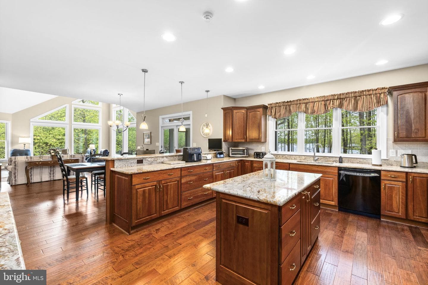 232 Raven Road photo 31