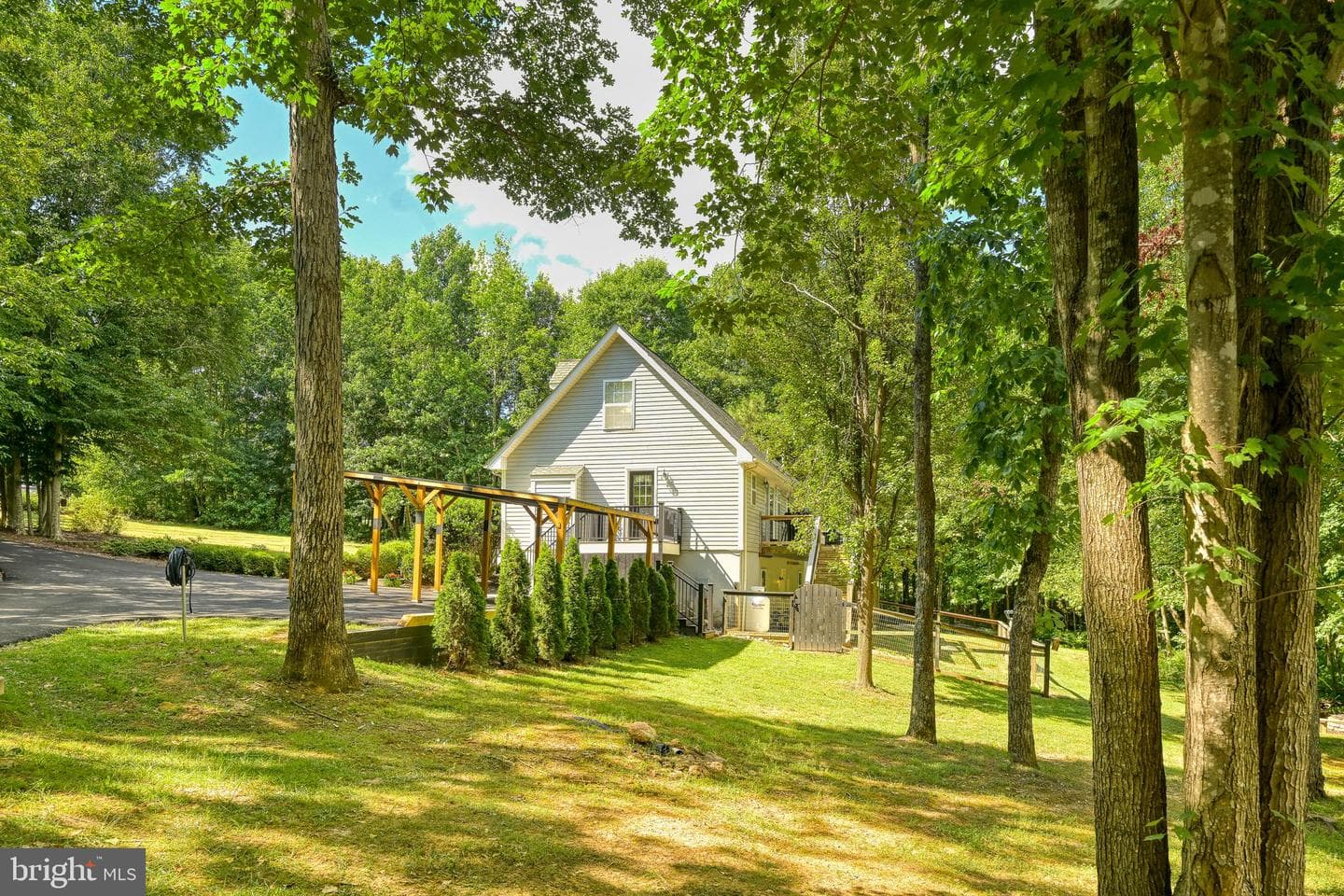 197 Shannon Glen Court photo 9