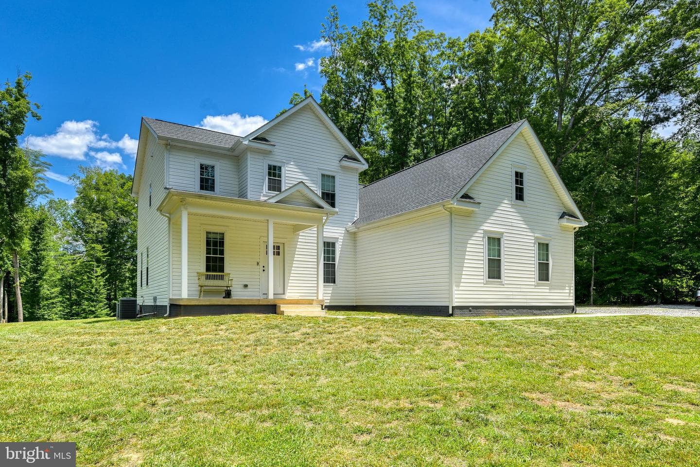 4528 E Old Mountain Road, Louisa